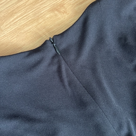 Zara Black Long - Flare Sleeve Mini Stretch Cut Out Dress Size XS - Picture 6 of 6